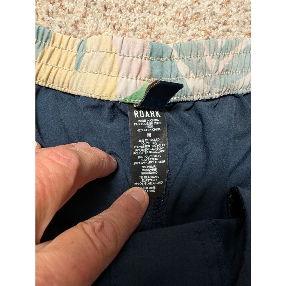 ROARK Men's shorts/swim trunks, Medium, lightweight, black & camo print - Picture 3 of 8